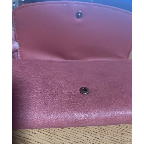 Universal Thread Ring Embroidery Crossbody Bag - Picture 8 of 10